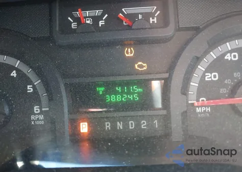 2011 Ford E-350 Super Duty Commercial из США, поврежденный, VIN 1FTSS3EL0BDA00762